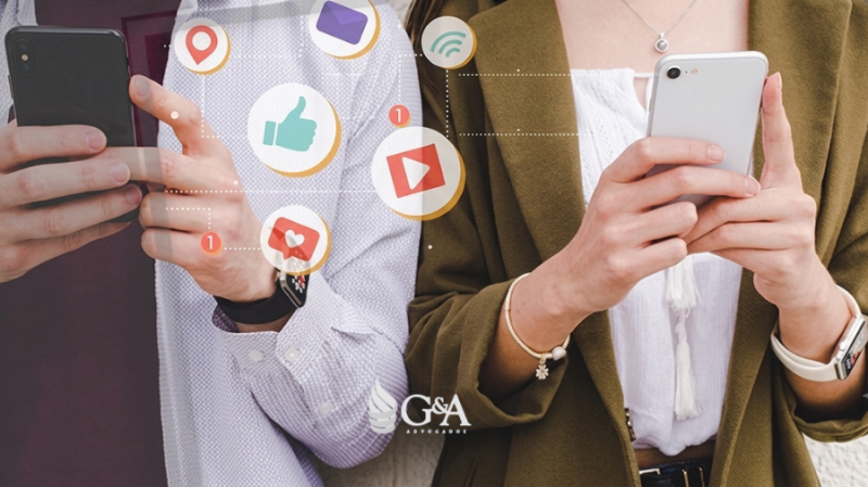 A empresa pode demitir um funcionário por causa de publicações nas redes sociais?